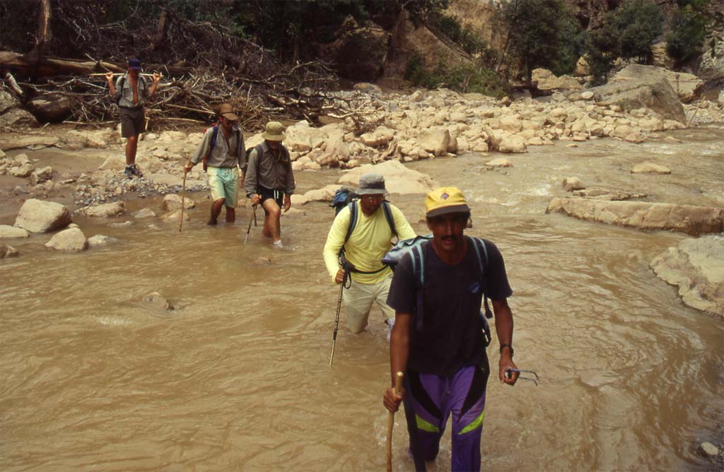 Traversée de l’Assif Melloul, le 13 août 1994