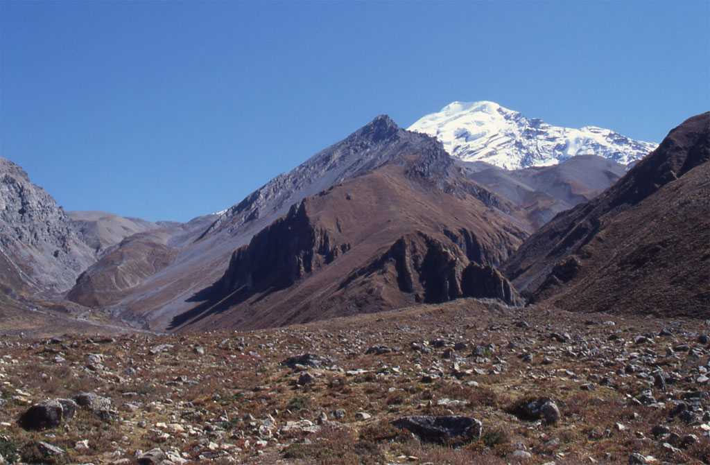 Descente du Thorong La (vue sur le pic de Thorong), le 21 octobre 1998