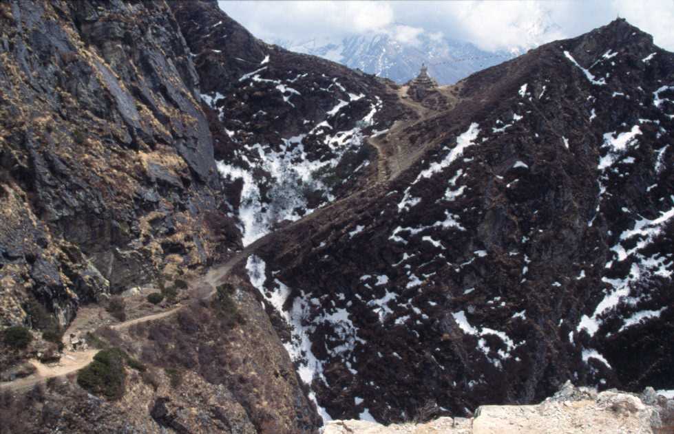 Le chorten de Konar, le 16 avril 2003