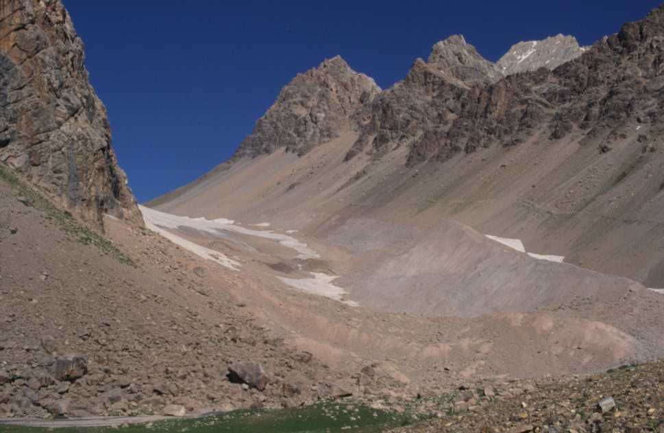 Montée vers le col de Dukdon, le 12 août 2004