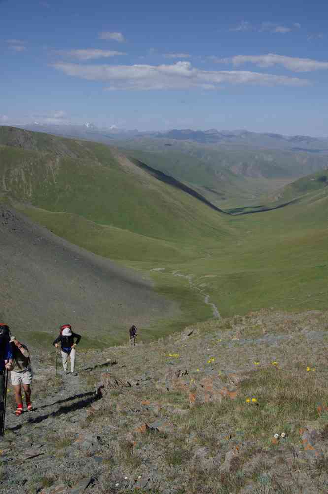 Montée en direction du col de Koubergienty (Кубергенты), le 8 août 2009