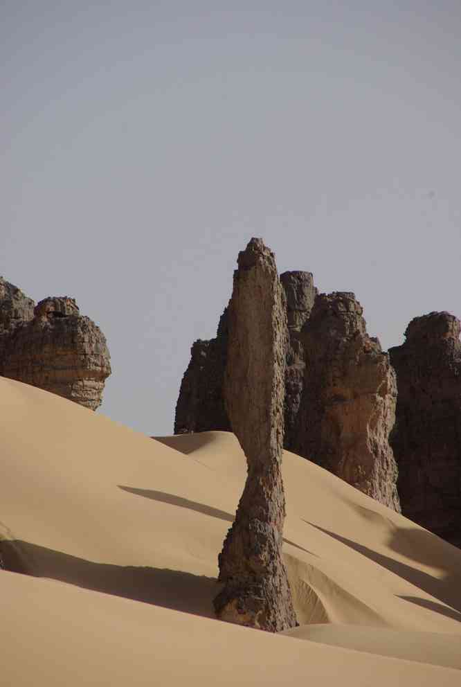 Colonnes de grès à Tin Akacheker, le 5 février 2010