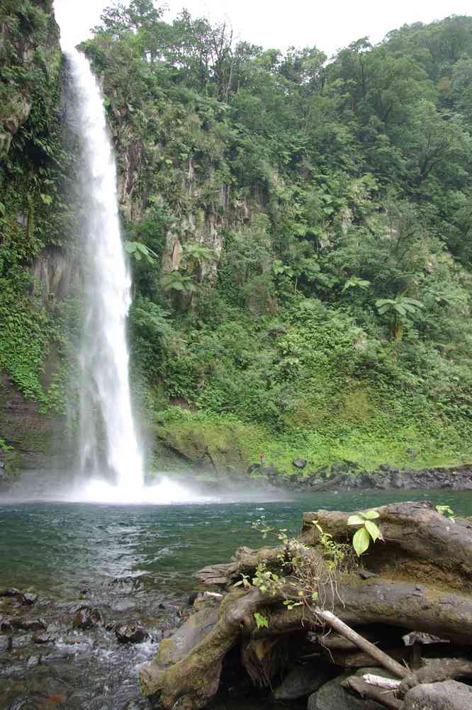 Cascade dans l’île de Tanna, le 12 août 2011