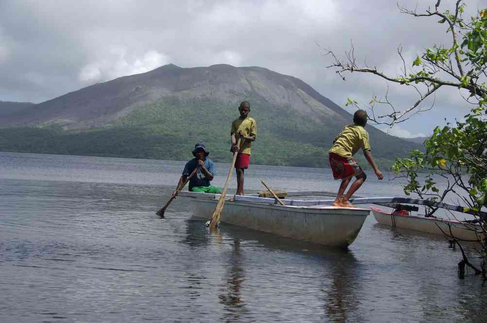 « Galère et volcan » au Vanuatu (23 août 2011)