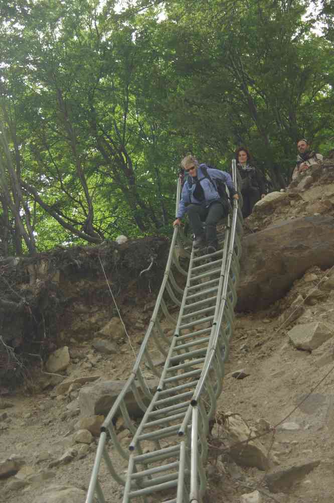 Descente face au vide sur la seconde échelle (17 novembre 2012)