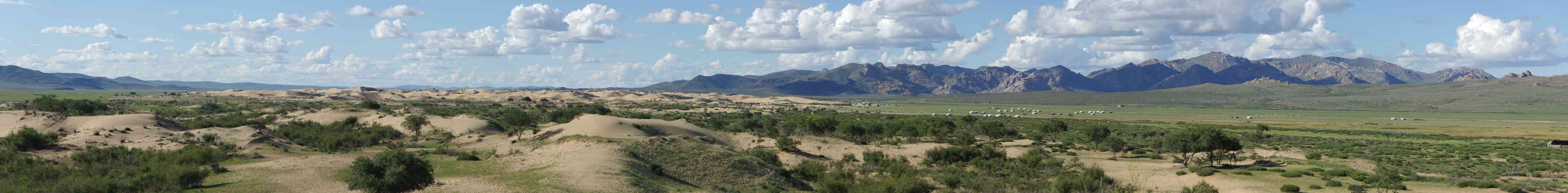 Dunes dans le « Bayan Gobi », le 21 août 2013