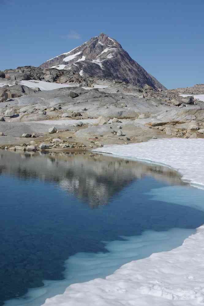 Lac alpin, le 10 juillet 2014