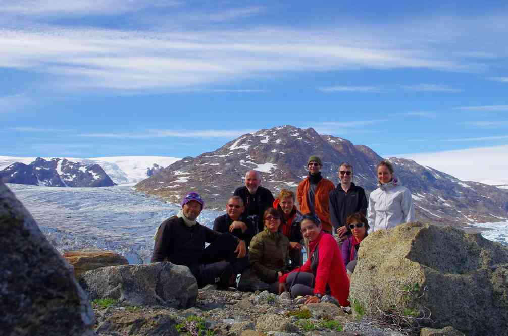 Séance de « gorillapode » devant le glacier Hann, le 14 juillet 2014. Photo : Corinne DAVID