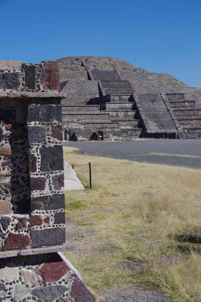 Teotihuacán, pyramide de la lune, le 21 janvier 2016