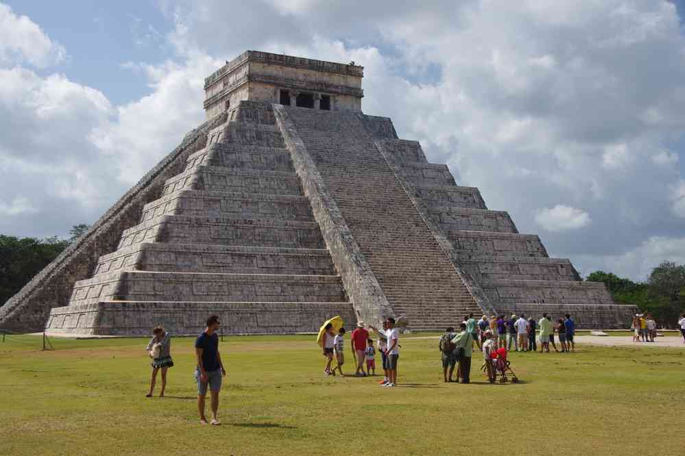 Chichén Itzá (El Castillo, ou temple de Kukulkán), le 27 janvier 2016