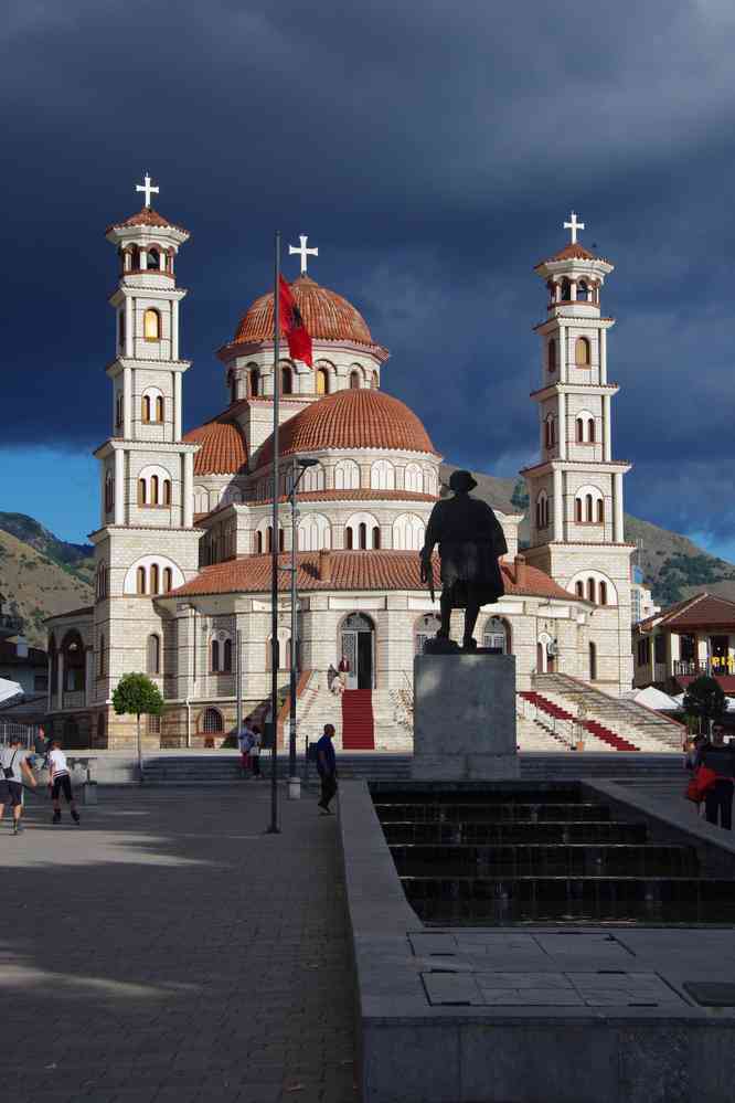 Korçë, cathédrale orthodoxe (Ringjallja e Krishtit), le 17 juillet 2016