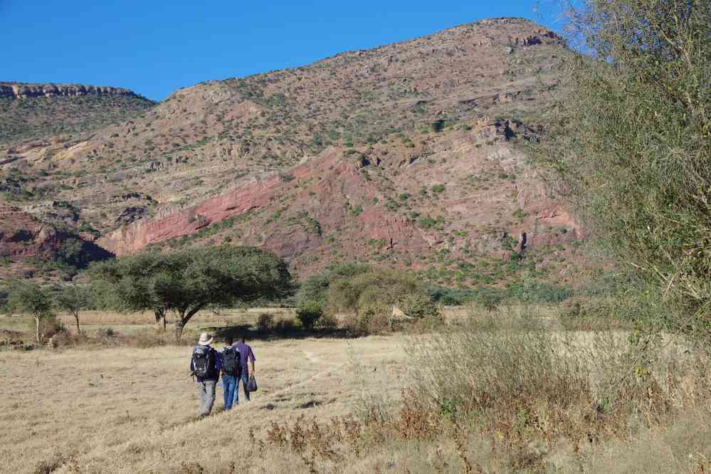 Trek dans le Guéralta : quittant le premier camp, le 12 janvier 2017