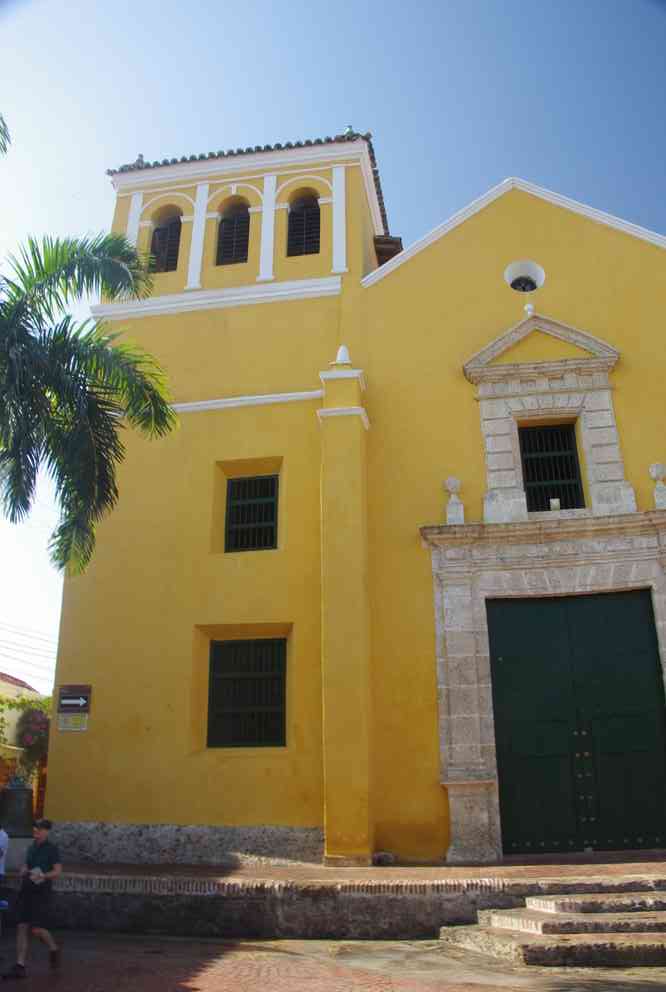 Carthagène-des-Indes, quartier de Gethsémani. Église de la Sainte-Trinité (Santísima Trinidad), le 2 février 2018