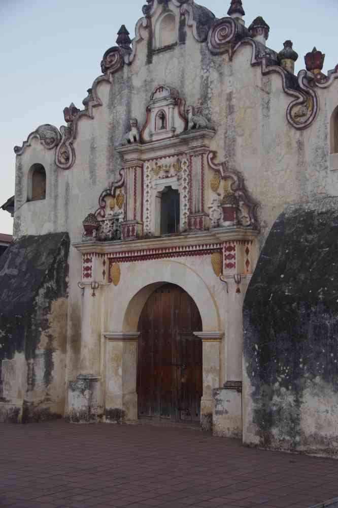 Église San Jacinto (Saint-Hyacinthe), dite église des Conquistadors, le 13 février 2020. La plus vieille église d’Amérique centrale (1524), également appelée la Ermita Concepción. Elle est située à Salcajá dans la banlieue de Quetzaltenango