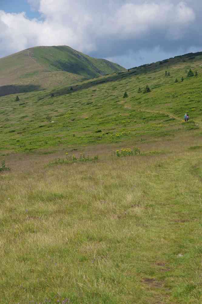 En direction du sommet Kom (връх Ком), le 20 juillet 2019