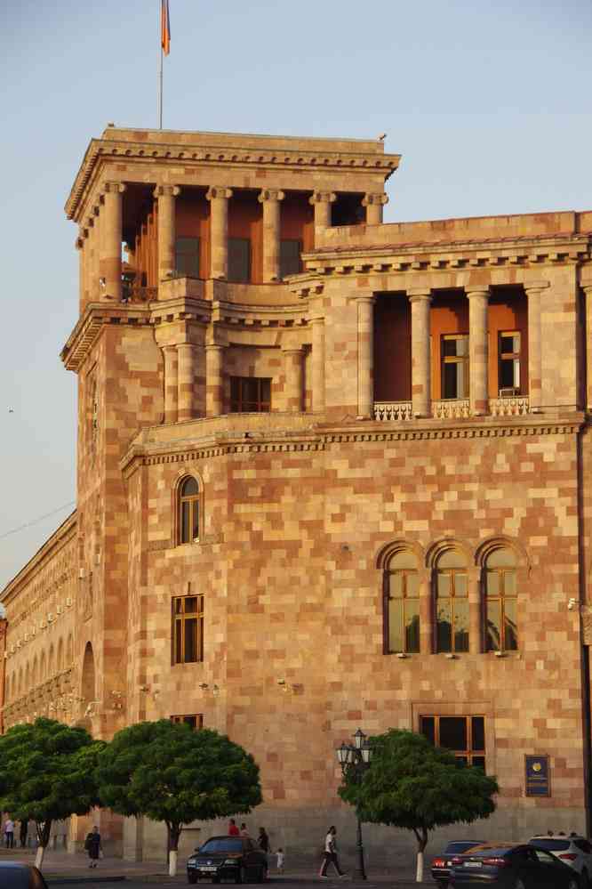 Erevan (Երևան), place de la République, le 29 juillet 2017