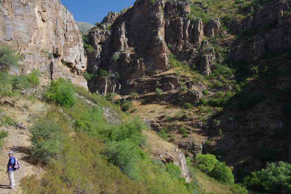 Randonnée vers l’église de Spitakavor (Սպիտակավոր), le 1ᵉʳ août 2017