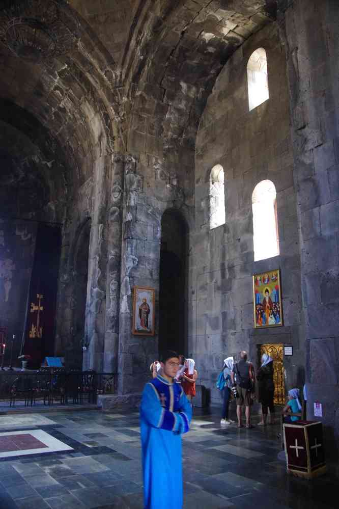 Monastère de Tatev (Տաթեվ), le 2 août 2017. Intérieur de l’église Saint-Pierre-et-Saint-Paul