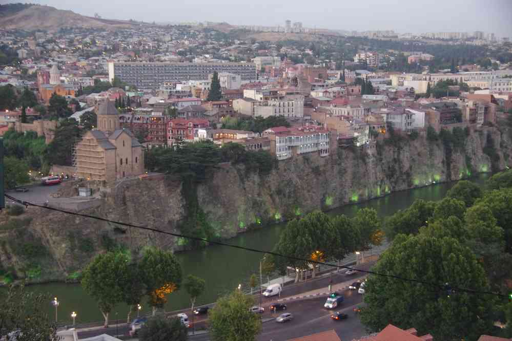 Tbilissi (თბილისი), vue depuis la forteresse de Narikala (ნარიყალა), le 10 août 2017