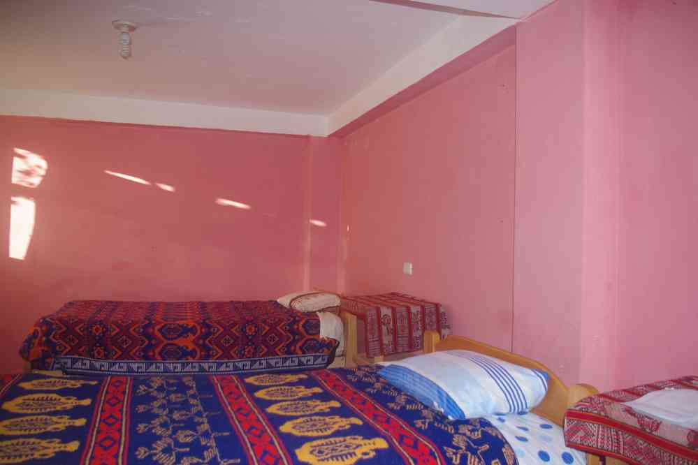 La chambre que j’occupais dans notre gîte de Patabamba, le 12 août 2024. Nous avons ressenti le séisme (de magnitude 4,7) à 1h37 du matin