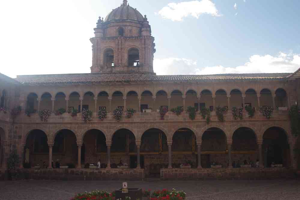 Intérieur du temple du Soleil à Cuzco, le 15 août 2024