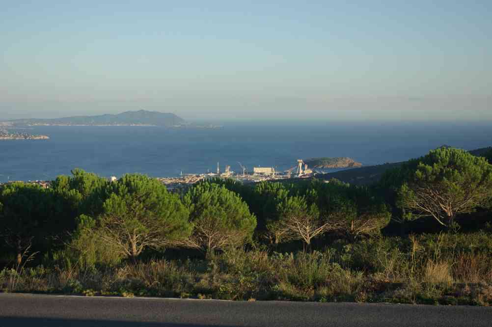 La Ciotat vue du cap Canaille. Le samedi 5 octobre 2013