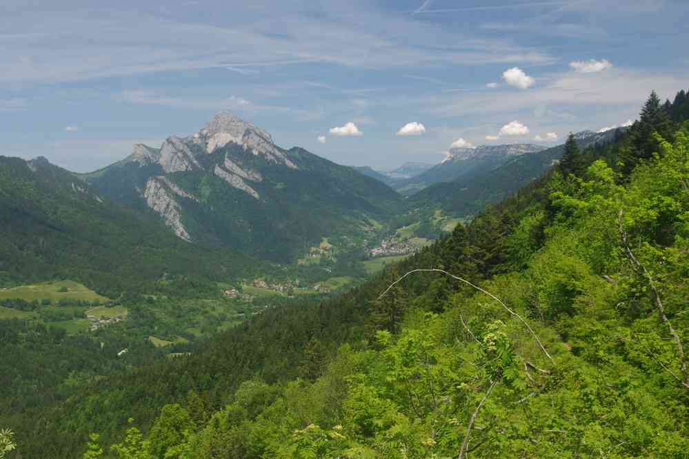 Vue vers le Grand Som. Le samedi 31 mai 2025