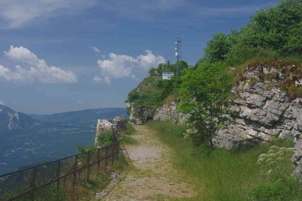 Arrivée au fort du Saint-Eymard. Le dimanche 1ᵉʳ juin 2025