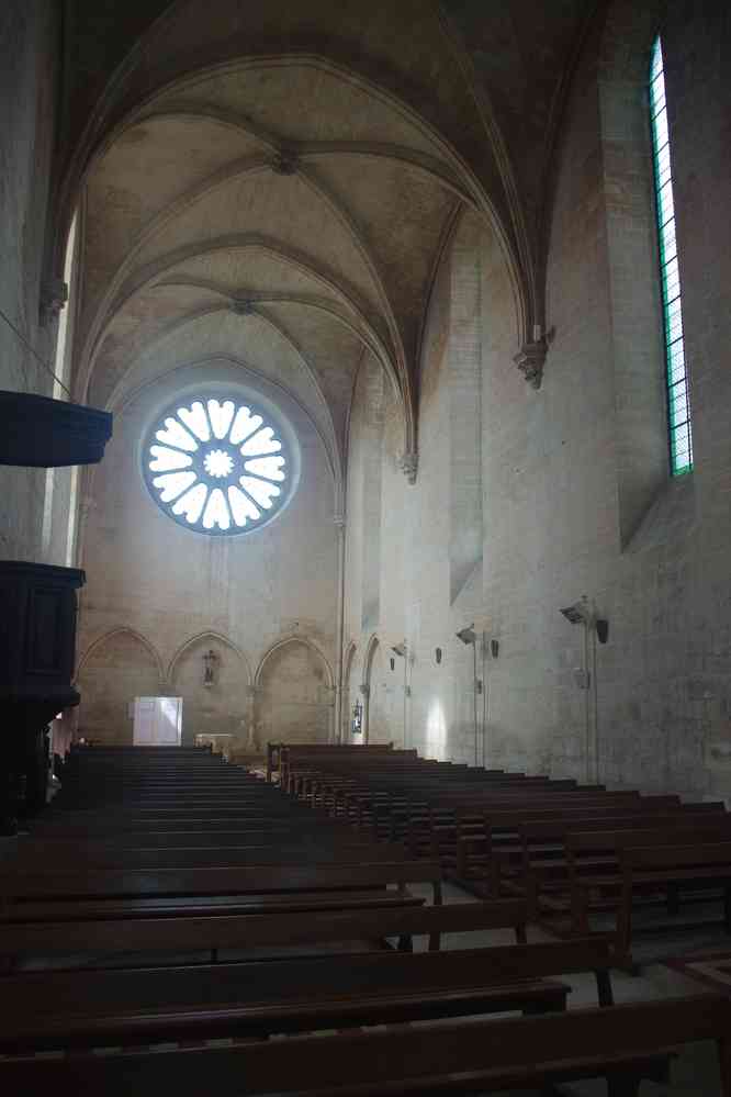 Saint-Jean-aux-Bois, intérieur de l’abbaye. Le dimanche 22 avril 2018