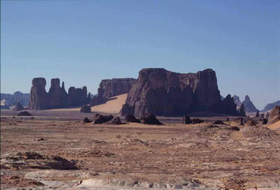 Près de la brèche de Laoua, le 14 février 1998