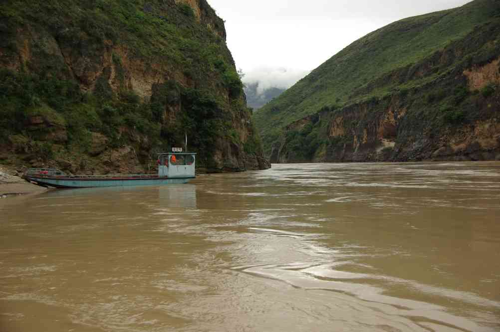 Traversée du Yangtsé (扬子江) en bac, le 19 octobre 2010